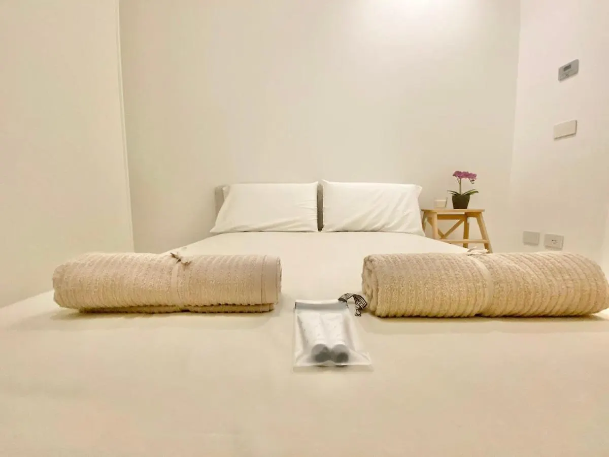 Elegance Duomo Apartment Milan Italy